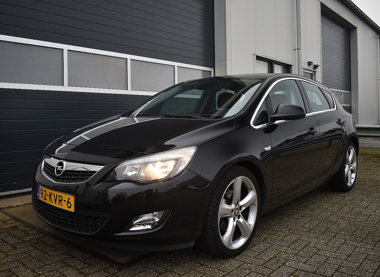 Opel Astra - 1.6 Turbo Sport leder/open dak - AutoWereld.nl