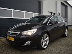 Opel Astra - 1.6 Turbo Sport leder/open dak