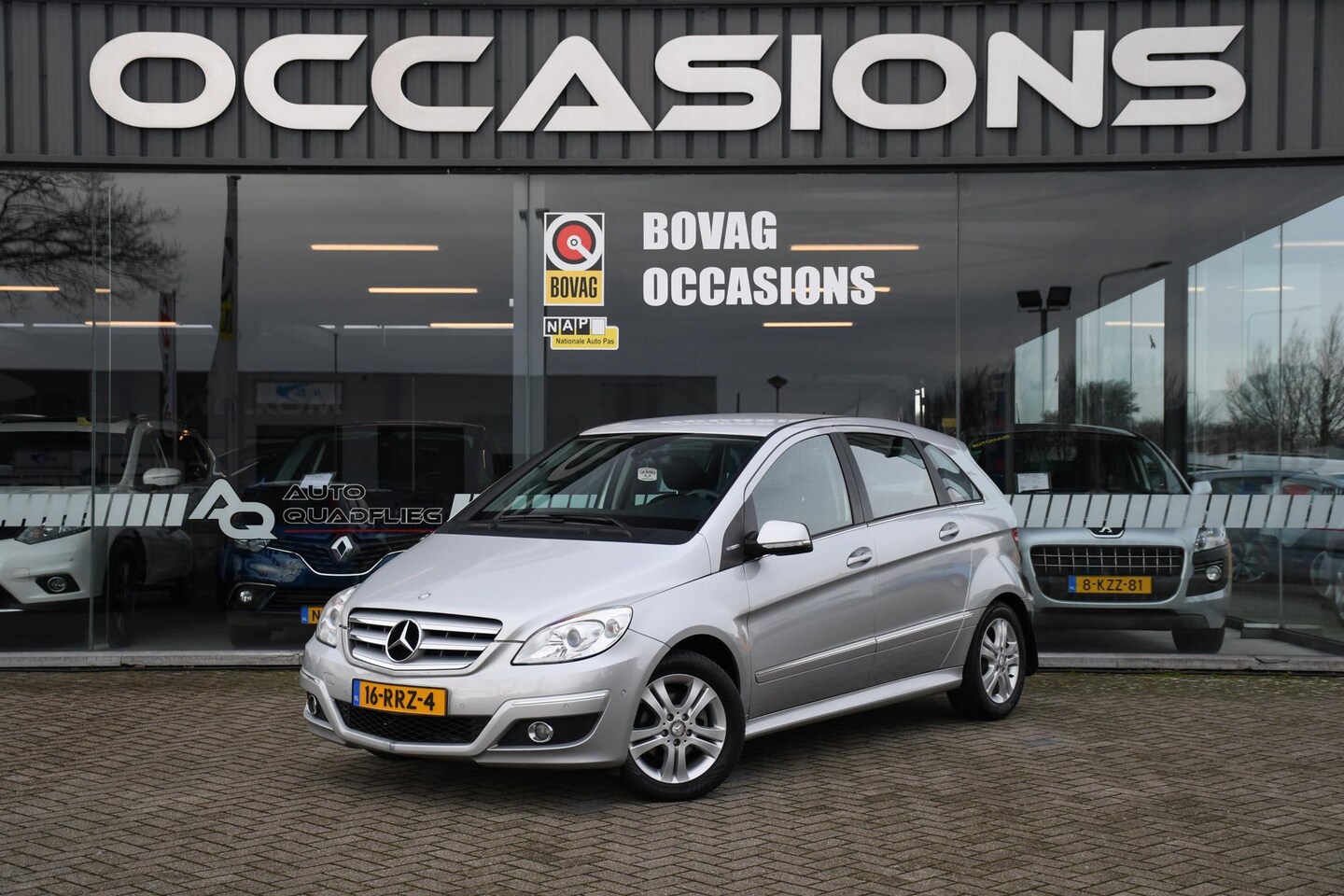 Mercedes-Benz B-klasse - 180 BlueEFFICIENCY Business CLass TREKHAAK/ PDC - AutoWereld.nl