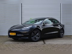 Tesla Model 3 - Standard RWD Plus AutoPilot, Trekhaak (910kg), Rijklaar prijs