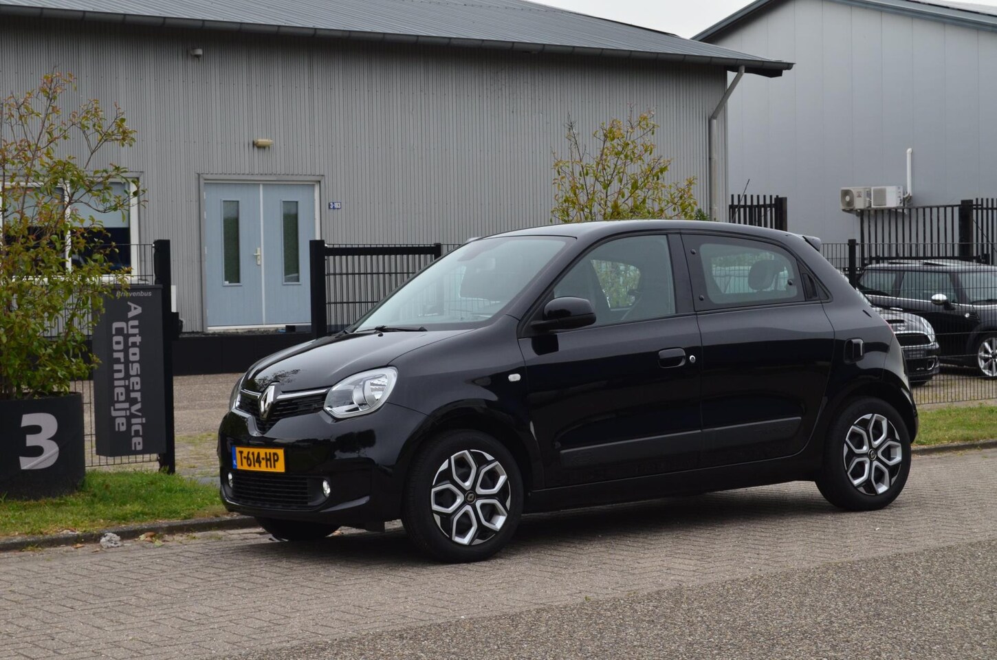 Renault Twingo - 1.0 SCe Life |Airco|PDC|Dealer ond. - AutoWereld.nl