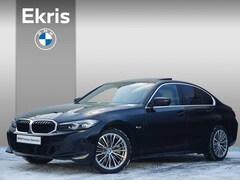 BMW 3-serie - Sedan 320e Trekhaak / Hifi / Schuif- Kanteldak / Stoelverwarming