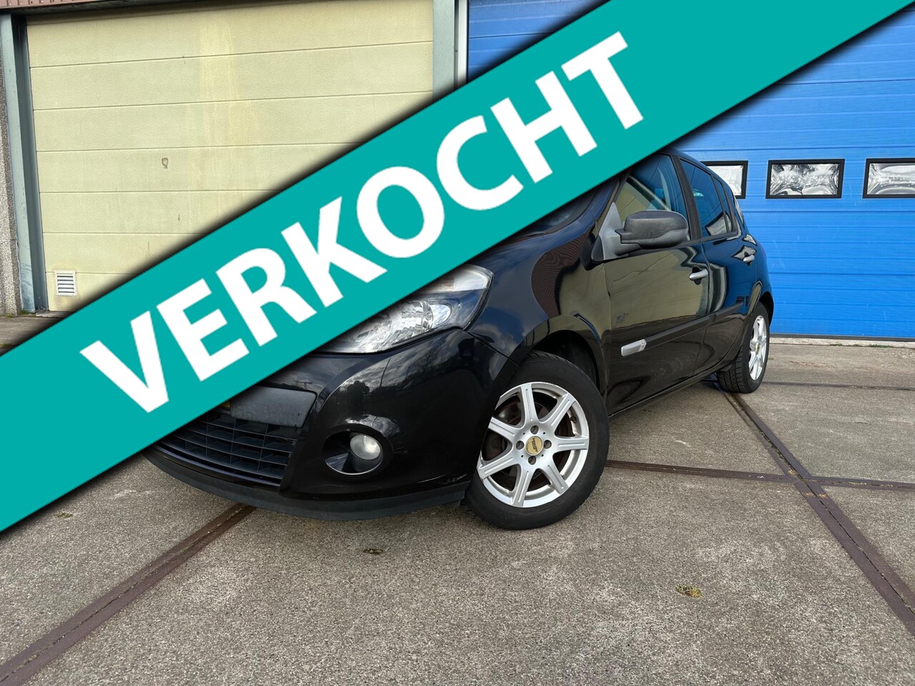 Renault Clio - 1.5 dCi Parisienne Airco! 5DRS! 180DKM NAP! 2011 - AutoWereld.nl