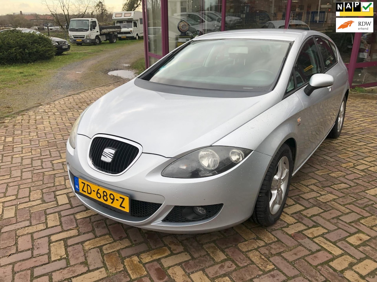 Seat Leon - 1.8 TFSI FR 1.8 TFSI FR - AutoWereld.nl