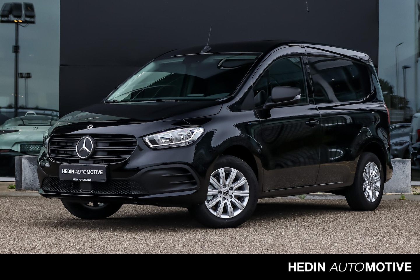 Mercedes-Benz eCitan - L1 Pro | Parkeerpakket Achter | Zitcomfortpakket | Dynamisch Exterieur Pakket - AutoWereld.nl