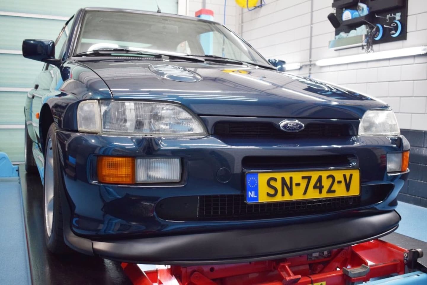 Ford Escort RS COSWORTH 1992 Benzine - Occasion te koop op AutoWereld.nl