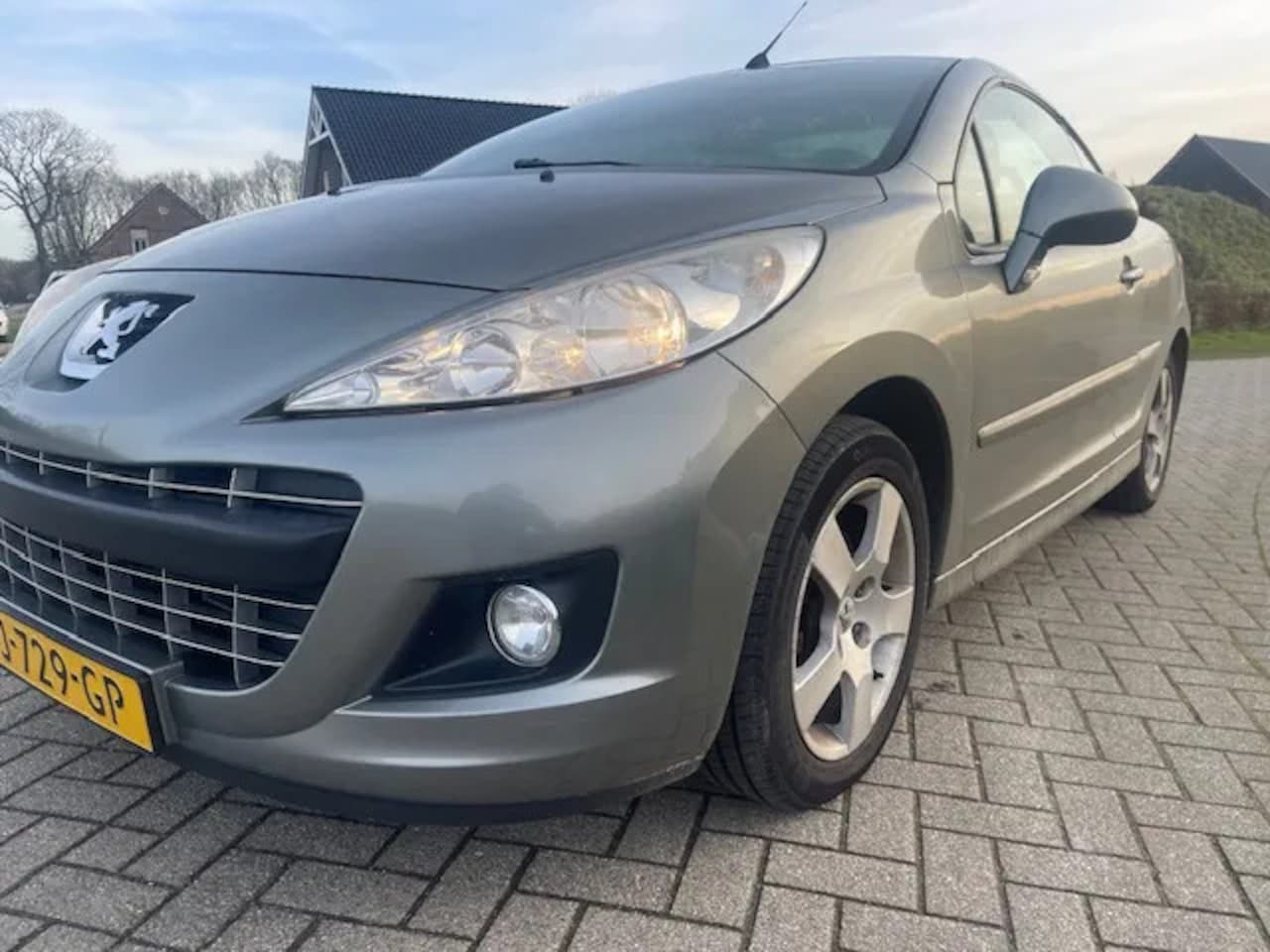 Peugeot 207 CC - 1.6 VTi 1.6 VTi - AutoWereld.nl