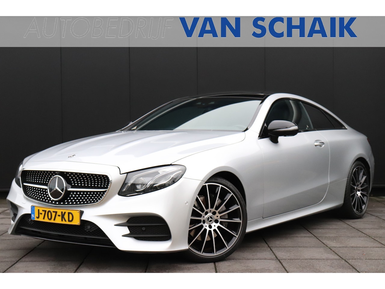 Mercedes-Benz E-klasse Coupé - 200 Premium Plus | AMG-LINE | WIDESCREEN | NIGHT-PAKKET | PANO | LEDER | 360°CAMERA | - AutoWereld.nl