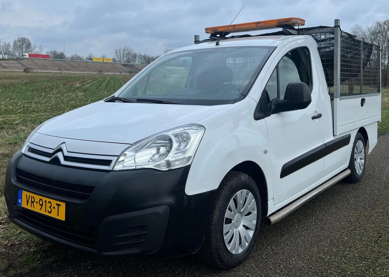 Citroën Berlingo - 1.6 BlueHDI 100 2015 NAP PICK UP - AutoWereld.nl