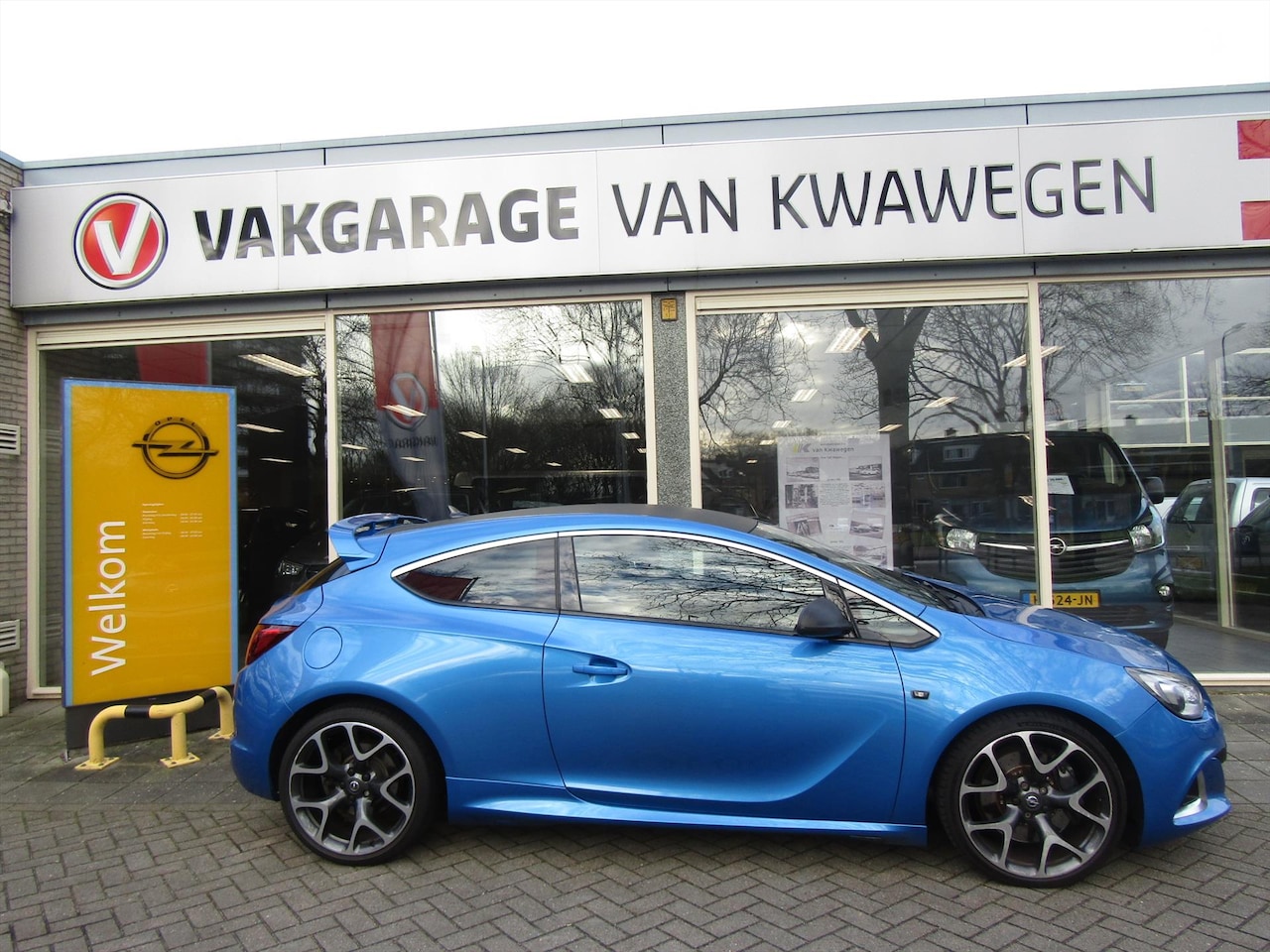 Opel Astra - 2.0 TURBO 280 PK OPC - AutoWereld.nl