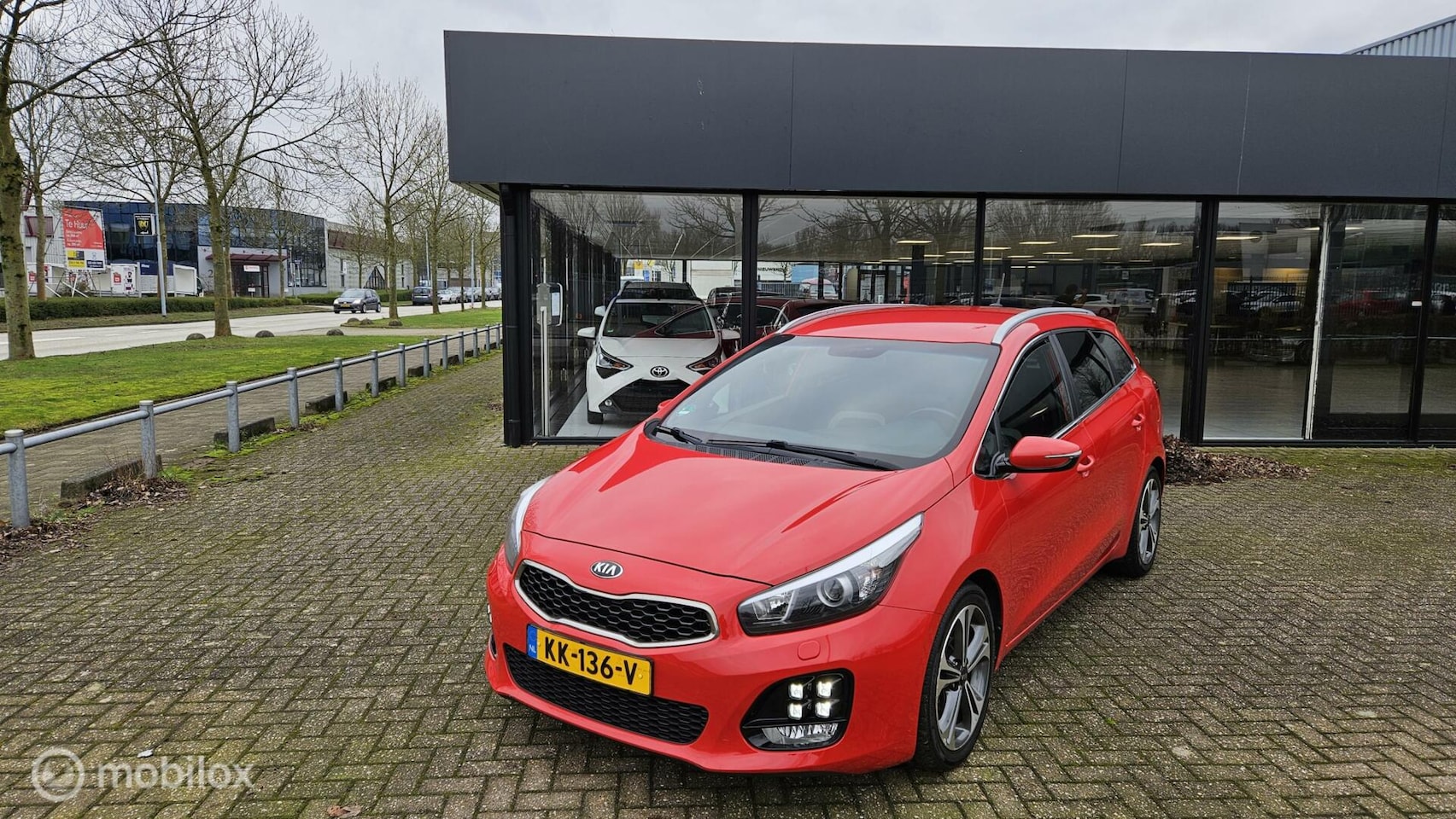 Kia Cee'd Sportswagon - 1.0 T-GDi GT-Line 1.0 T-GDi GT-Line - AutoWereld.nl