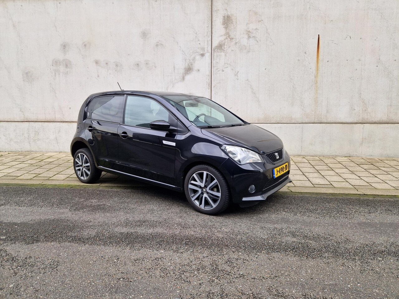 Seat Mii Electric - Plus | Voorruitverwarming | €2000,- subsidie - AutoWereld.nl