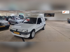 Peugeot 205 - 1.1 Forever uniek Benzine grijs kenteken Nieuwe apk