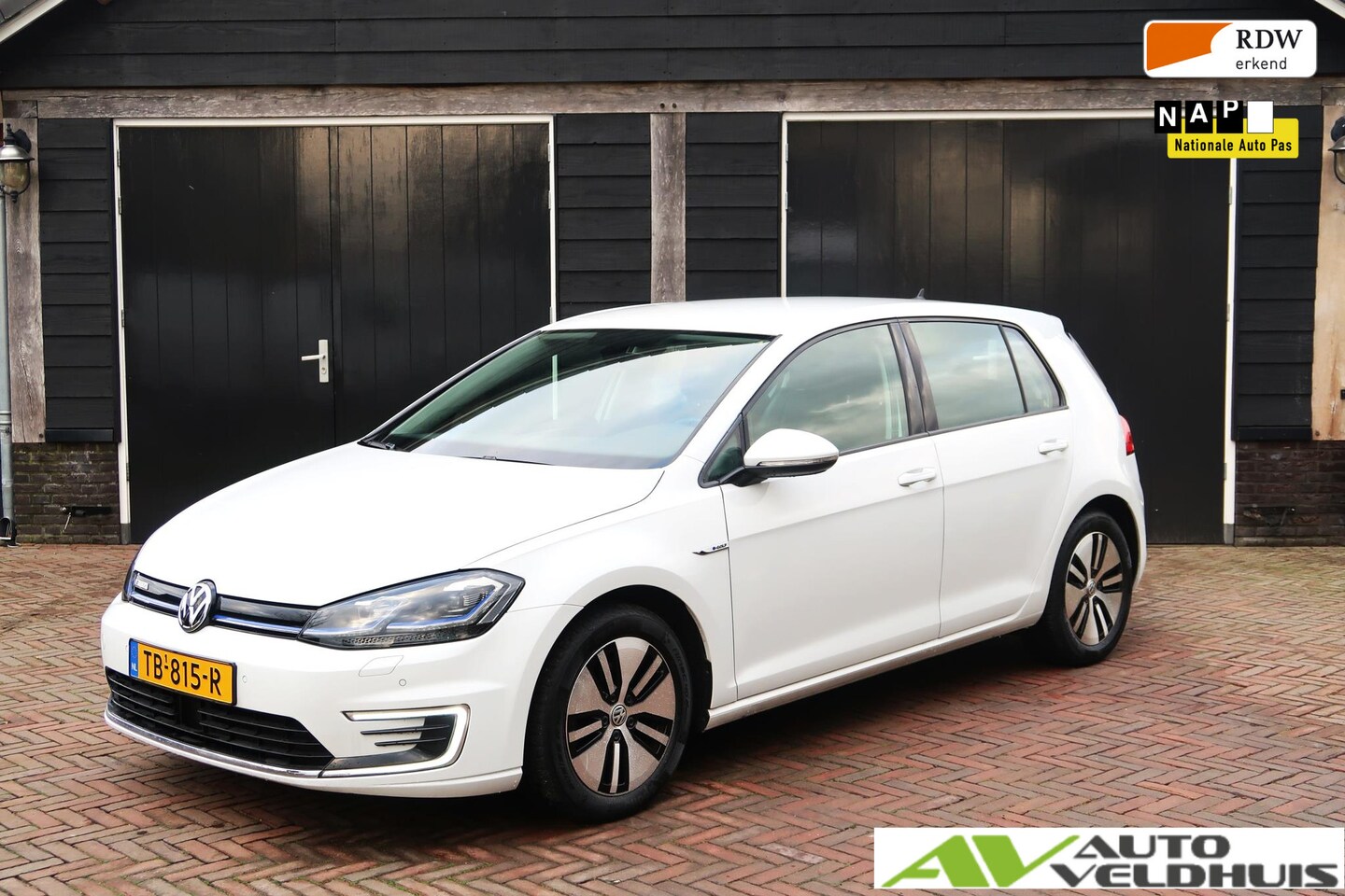 Volkswagen e-Golf - e-Golf elektrisch navigatie cruise - AutoWereld.nl