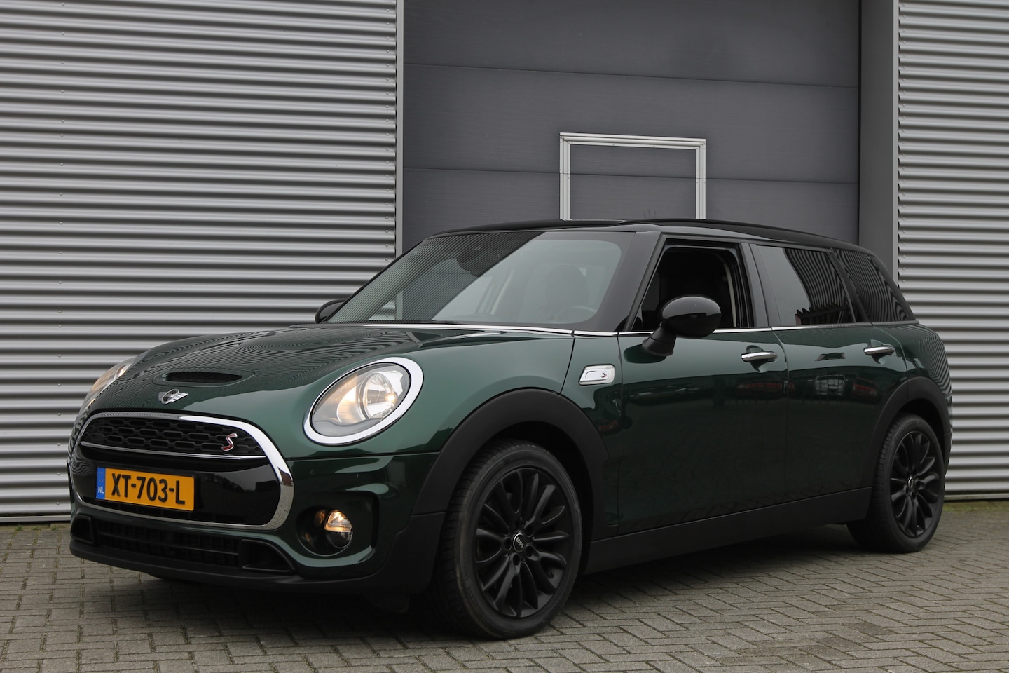 MINI Clubman - 2.0 Cooper S I 192 PK I LEDER - AutoWereld.nl