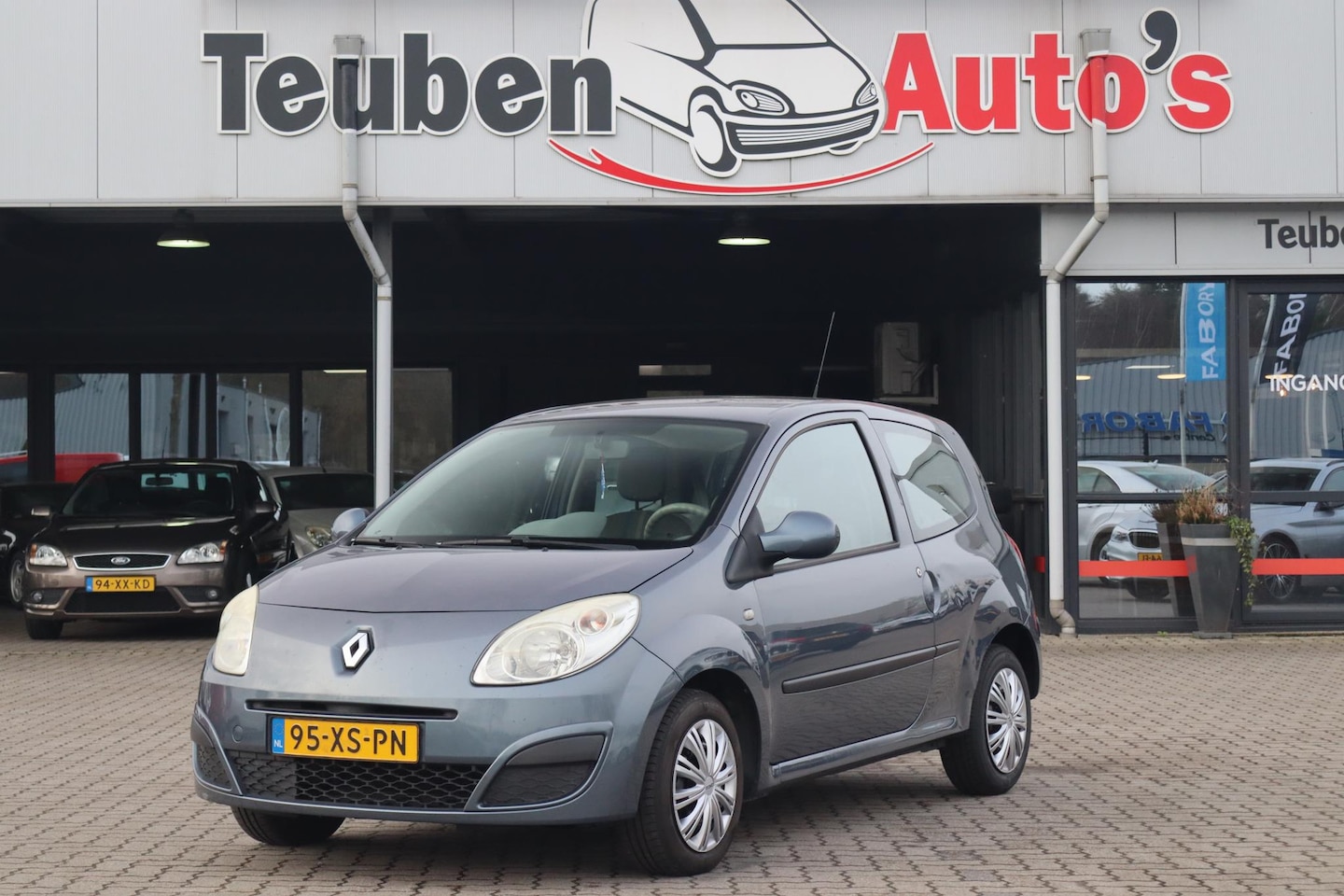 Renault Twingo - 1.2-16V Expression Airco, APK tot 16-02-2025, Elektrische ramen - AutoWereld.nl