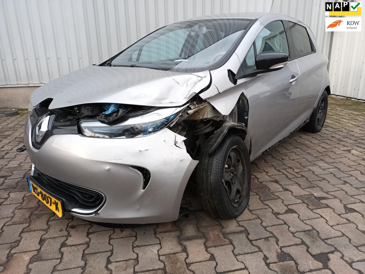 Renault Zoe - Q210 Zen Quickcharge 22 kWh (ex Accu) - Frontschade - AutoWereld.nl