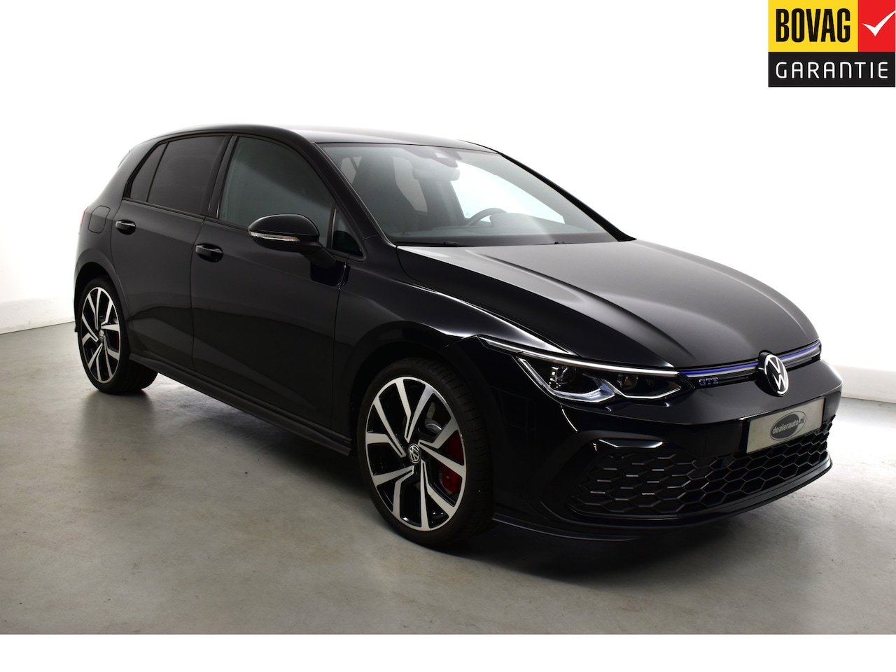 Volkswagen Golf - 1.4 eHybrid GTE 24d KM! Privacyglas, stuurverwarming , 19 ", Matrix, Carplay - AutoWereld.nl