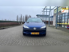 Peugeot 206 - 1.4 X-Design