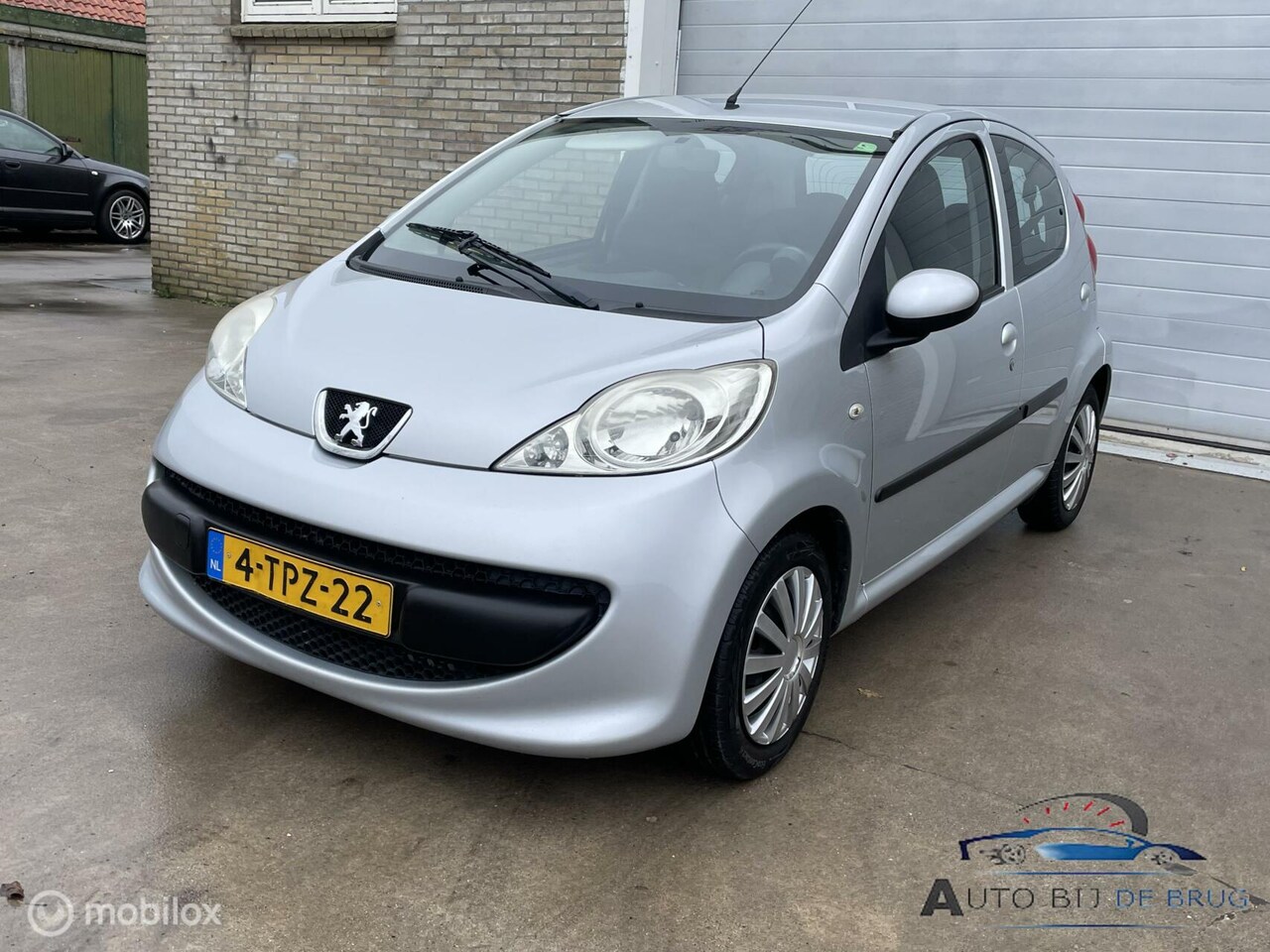 Peugeot 107 - 1.0-12V XR 1.0-12V XR - AutoWereld.nl