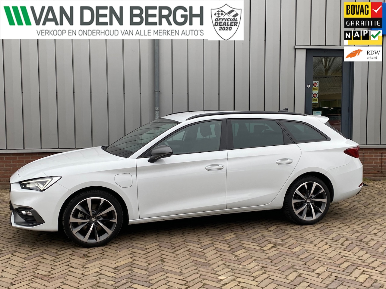 Seat Leon Sportstourer - 1.4 TSI eHybrid PHEV FR|TREKHAAK - AutoWereld.nl