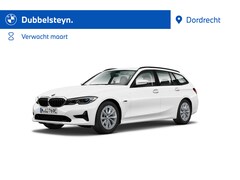 BMW 3-serie Touring - 330e | Stoelverwarming | Laserlights | Head-Up