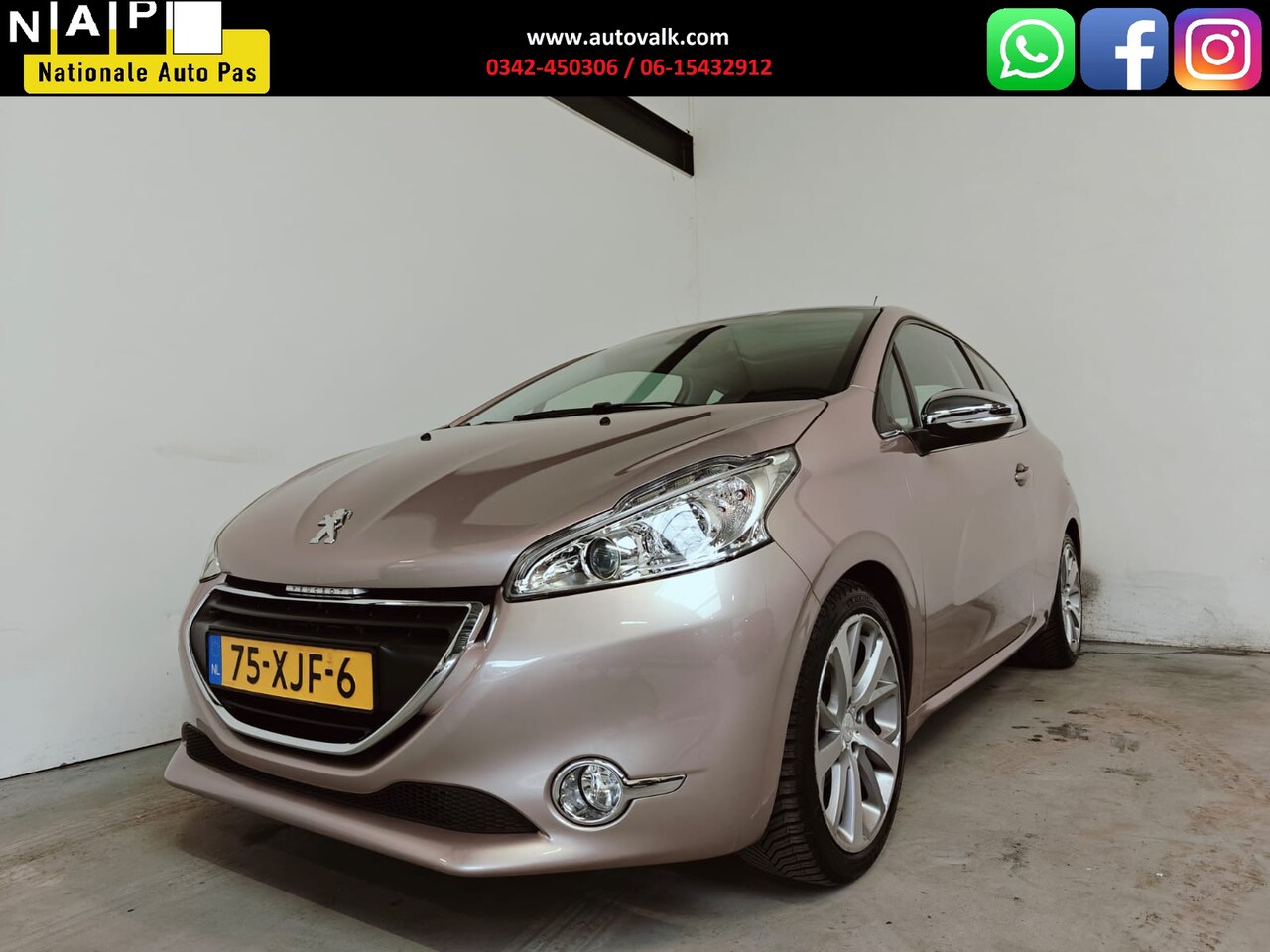 Peugeot 208 1.6 VTi Allure Climate. Cruise. Navi. 17'' LM 2012 Benzine ...