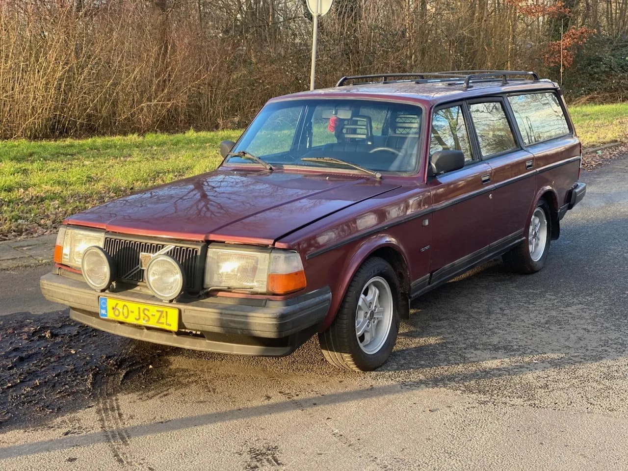 Volvo 240 - 2.3i Polar 2.3i Polar - AutoWereld.nl