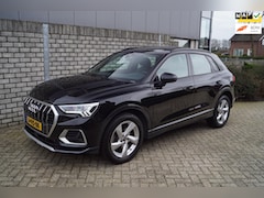 Audi Q3 - 40 TFSI Quattro Business Edition Autom Leder Panodak Navi Drive Select Clima LED Kopl Crui