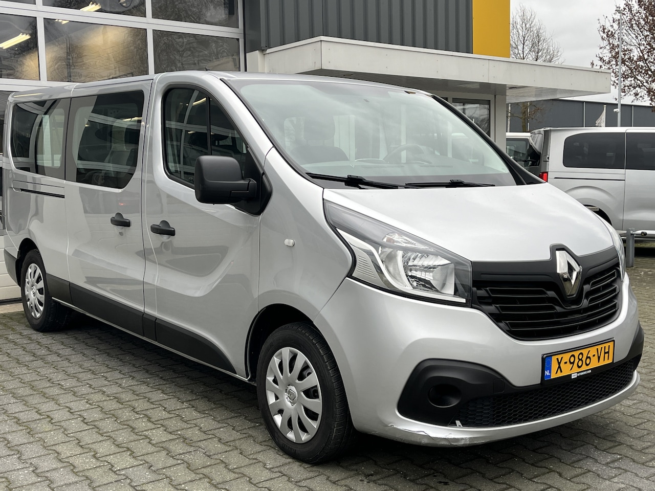 Renault Trafic Passenger - 1.6 dCi Grand Authentique Energy BTW / BPM vrij marge Lengte 2 Airco Cruise control Naviga - AutoWereld.nl