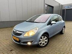 Opel Corsa - 1.4-16V Enjoy 139.307km Automaat