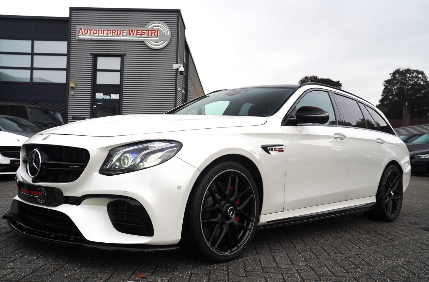 Mercedes-Benz E-klasse Estate - 63 S AMG 4MATIC Premium Plus | Facelift | Burmester | Adaptieve cruise | Lane Assist | IWC - AutoWereld.nl