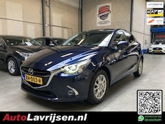 Mazda 2 - 2 WEG IS PECH PRIJS 1E EIG. SKYACTIV-G TS+ NL AUTO NAP AUTOMAAT CRUISE LMV PDC XENON STOEL