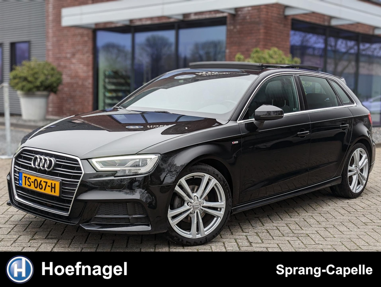 Audi A3 Sportback - 30 TFSI Sport S Line Edition |Pano|Navi|Clima|Cruise - AutoWereld.nl