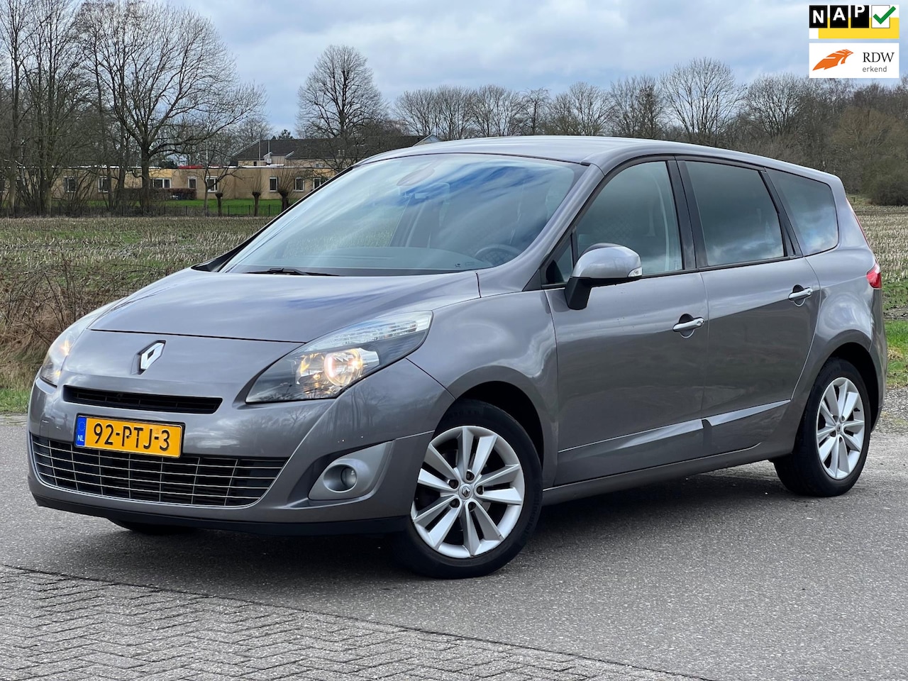 Renault Grand Scénic - 1.4 TCe Parisienne NAVI/CRUISE/NAP/PDC/ZEER NETJES/ - AutoWereld.nl