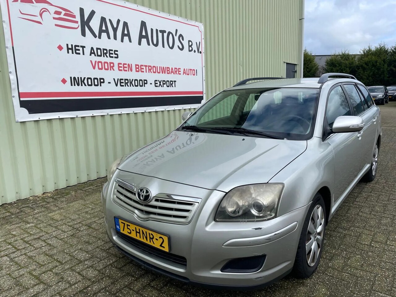 Toyota Avensis Wagon - 2.0 D-4D-F Terra 2.0 D-4D-F Terra NIEUWE APK - AutoWereld.nl