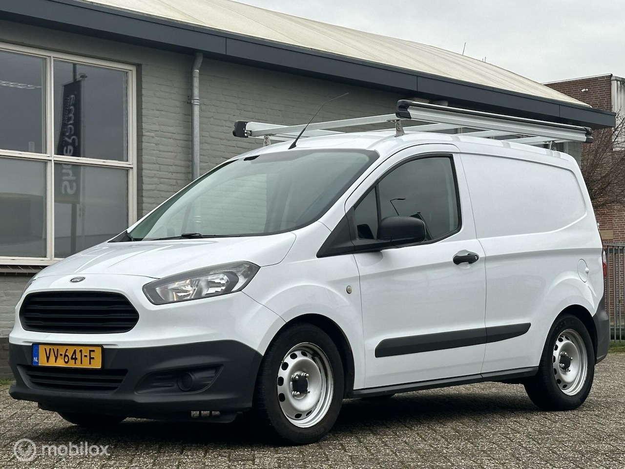 Ford Transit Courier - 1.5 TDCI|AIRCO|IMPERIAL|NAP| - AutoWereld.nl