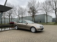 Mercedes-Benz C-klasse - 200 K Elegance | Nieuwstaat | 8.400 km | Youngtimer |