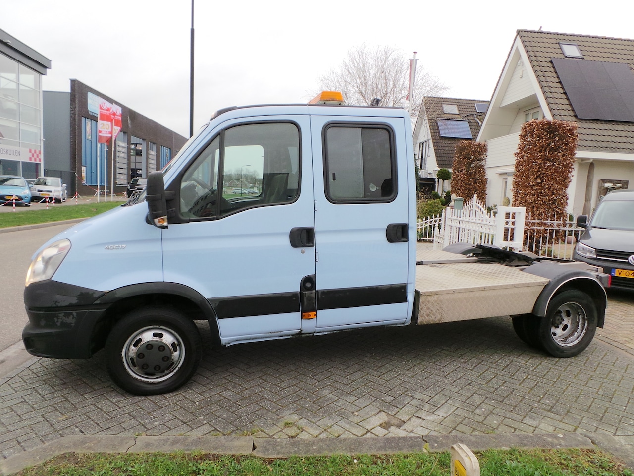 Iveco Daily - 40C17 D 375 DC BE TREKKER 7 persoons 10.000kg - AutoWereld.nl