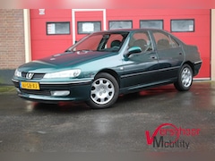 Peugeot 406 - 1.8-16V SR