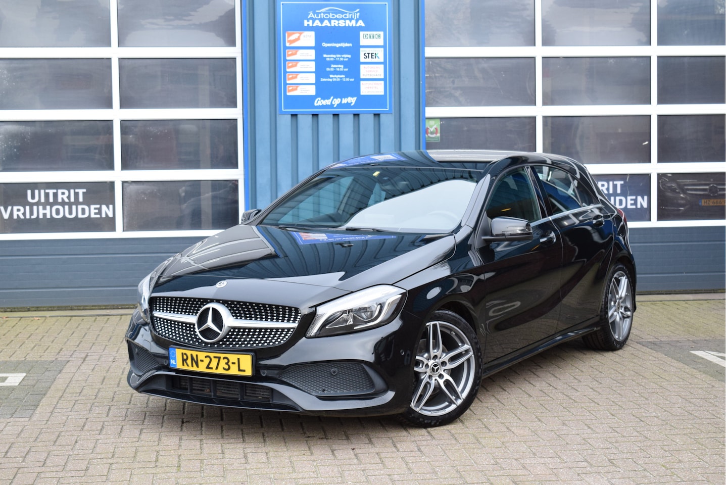 Mercedes-Benz A-klasse - 180 d Business Solution AMG Cruise-control Airco - AutoWereld.nl