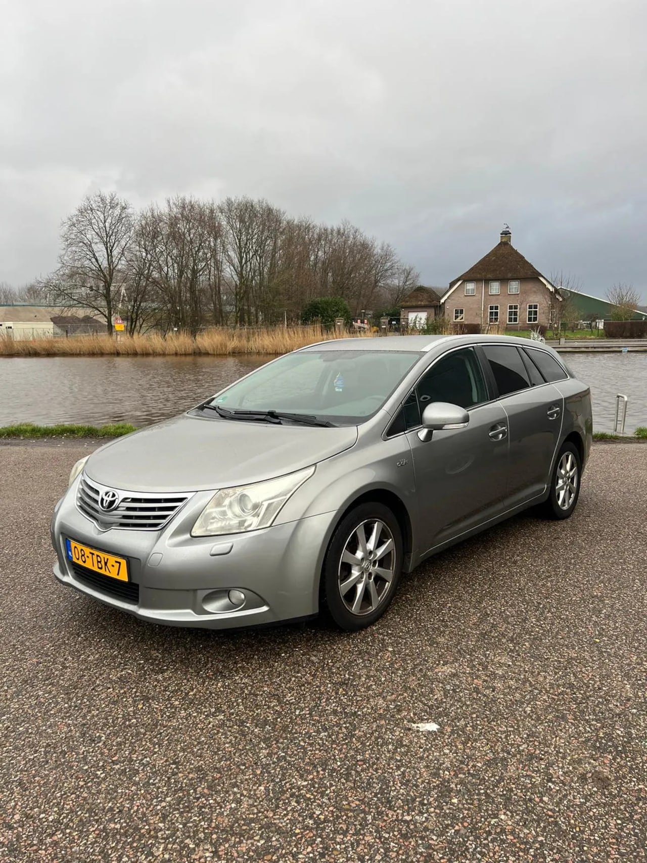 Toyota Avensis - AutoWereld.nl