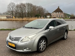 Toyota Avensis - TOYOTA