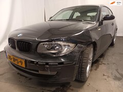 BMW 1-serie - 116i SCHADEAUTO
