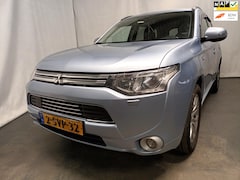 Mitsubishi Outlander - 2.0 PHEV Intense + Airco - Navi