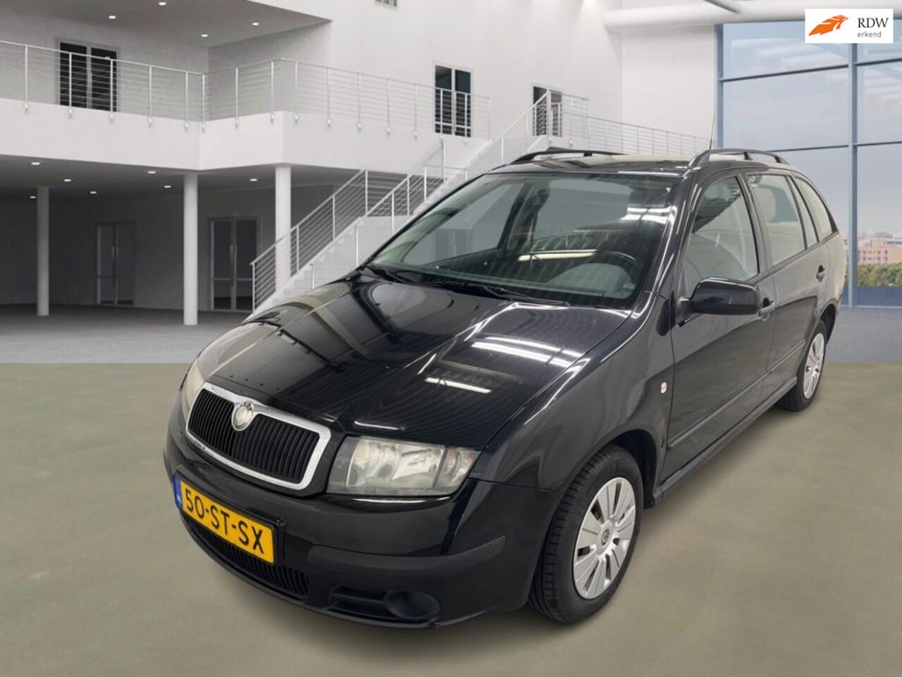 Skoda Fabia Combi - 1.4-16V Equipe AIRCO CRUISE 2 X SLEUTELS - AutoWereld.nl