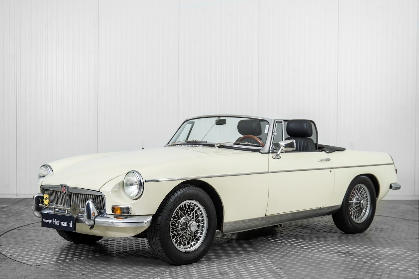 MG B type - 1.8 Roadster 1.8 Roadster - AutoWereld.nl