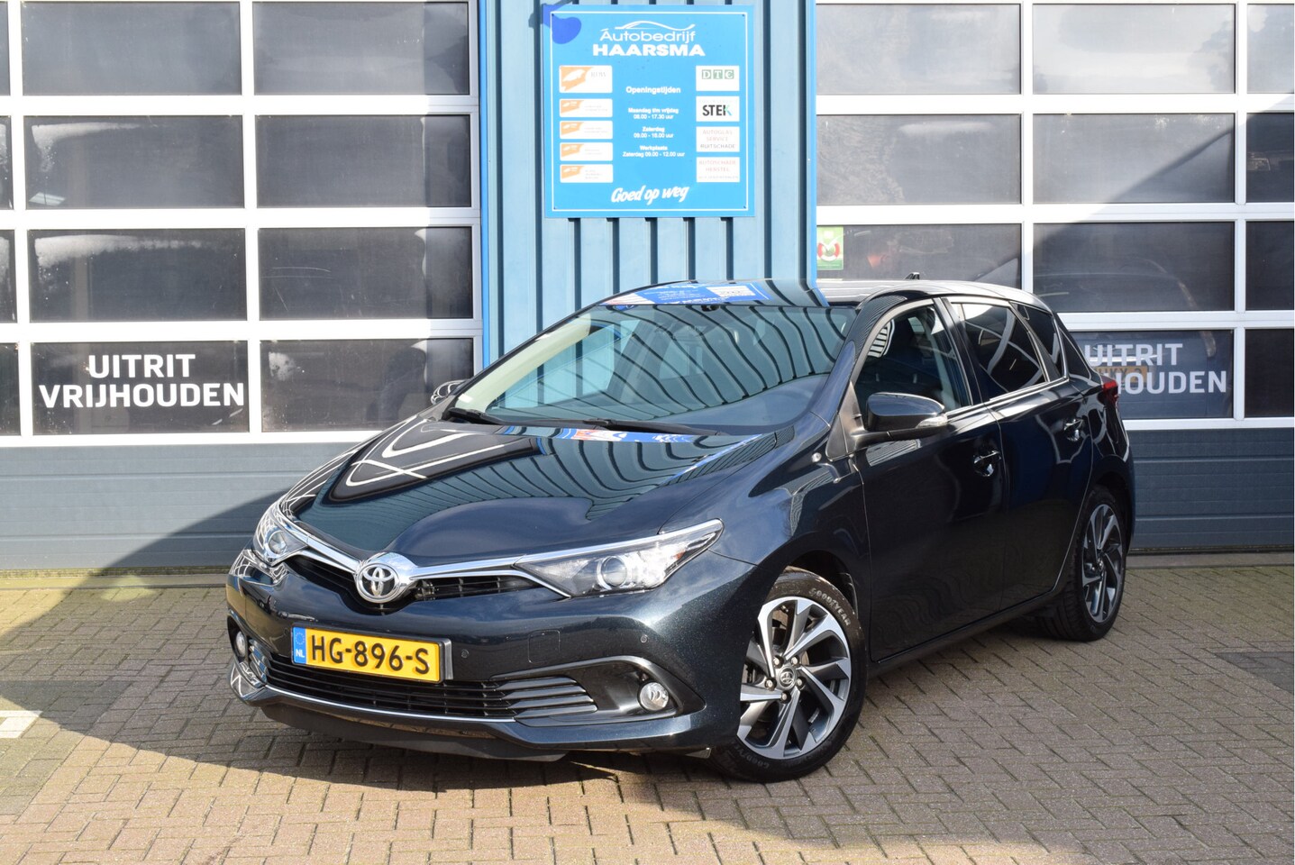 Toyota Auris - 1.2T Dynamic Achteruitrijcamera Trekhaak - AutoWereld.nl