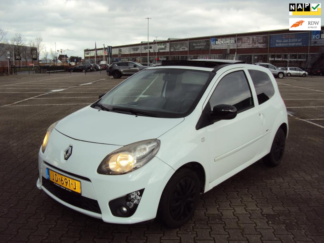 Renault Twingo - 1.2-16V Authentique 1.2-16V Authentique - AutoWereld.nl