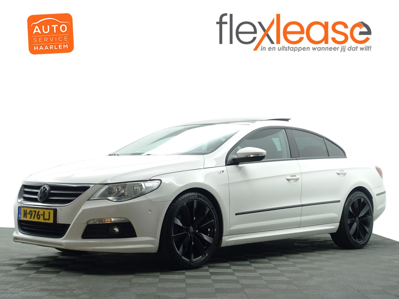 Volkswagen Passat CC - 2.0 TSI R Line+ Aut- Panodak, Stoelventilatie, Park Assist, Navi, Dynamic Select, Park Pil - AutoWereld.nl